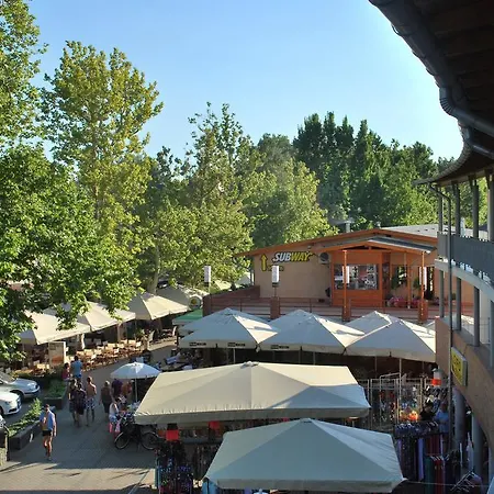 Hotel Holiday Siofok