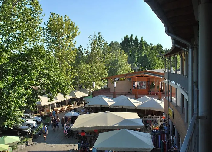 Hotel Holiday Siófok